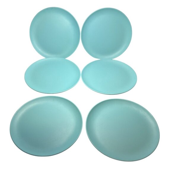 Set Of 6 Aqua Melamine Dinner Plates TP Brand 10.75 Inch Heavy - Picture 1 of 7